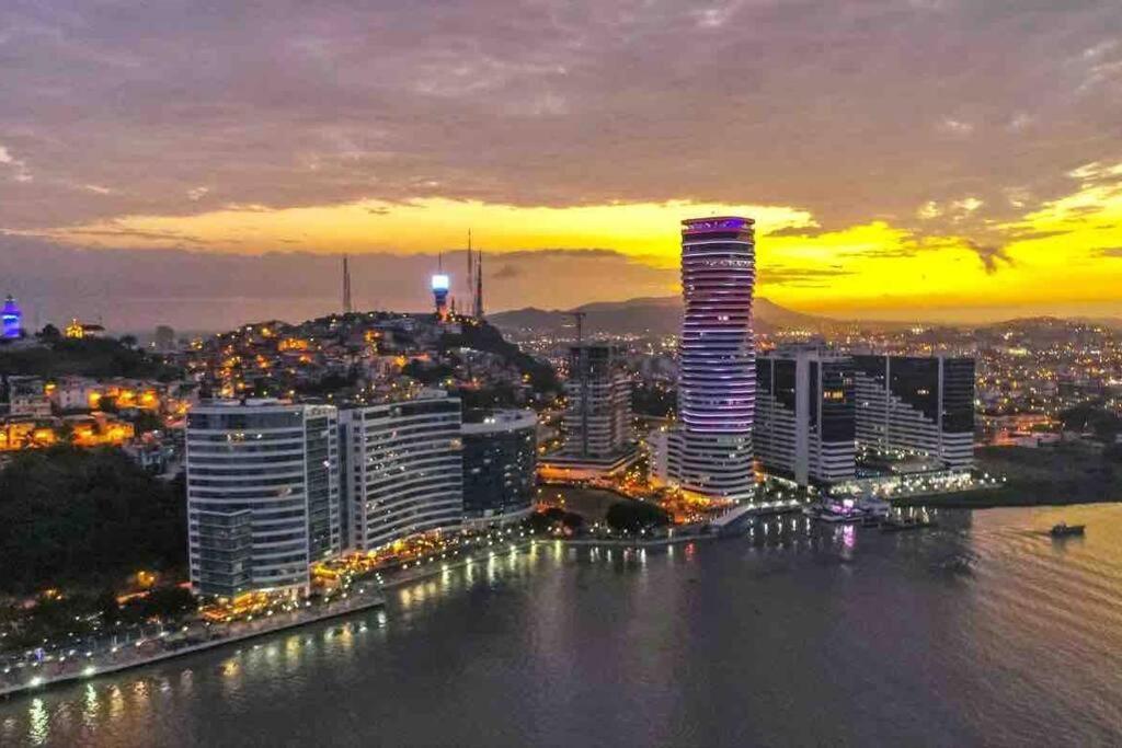Апартаменти Bellini Luxury - Puerto Santa Ana Гуаякіль Екстер'єр фото